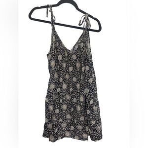 Old Navy Floral Tie-Strap V-Neck Mini Dress - Size M